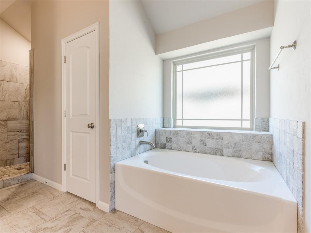 1012 Hickory Creek Drive