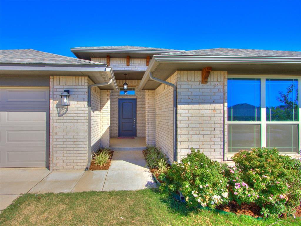 1012 Hickory Creek Drive