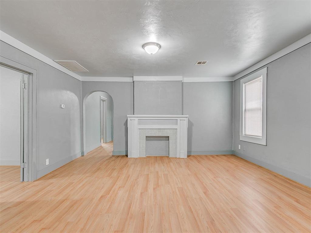 2707 N Missouri Avenue