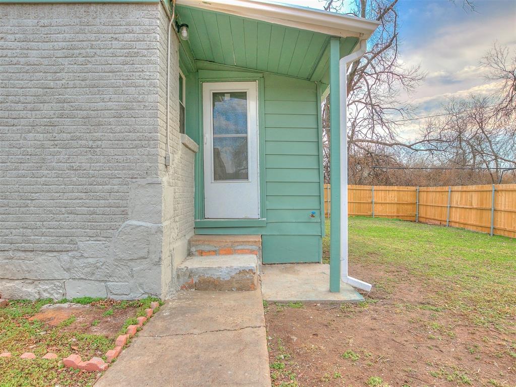 2707 N Missouri Avenue