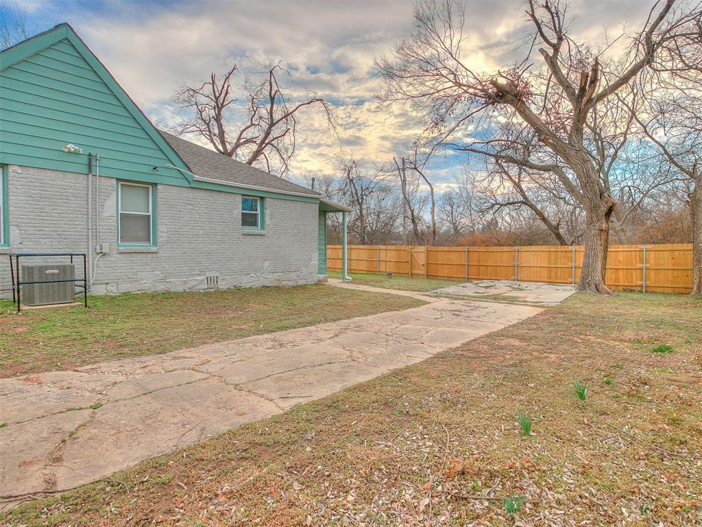 2707 N Missouri Avenue