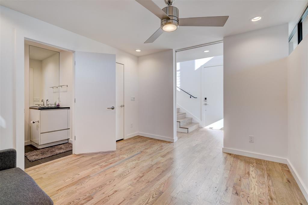 841 NW 6th Street