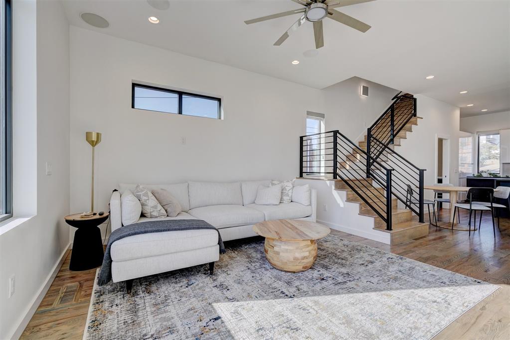 841 NW 6th Street