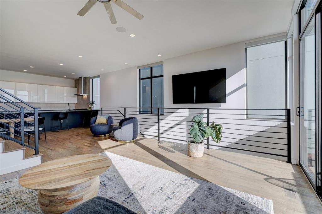841 NW 6th Street