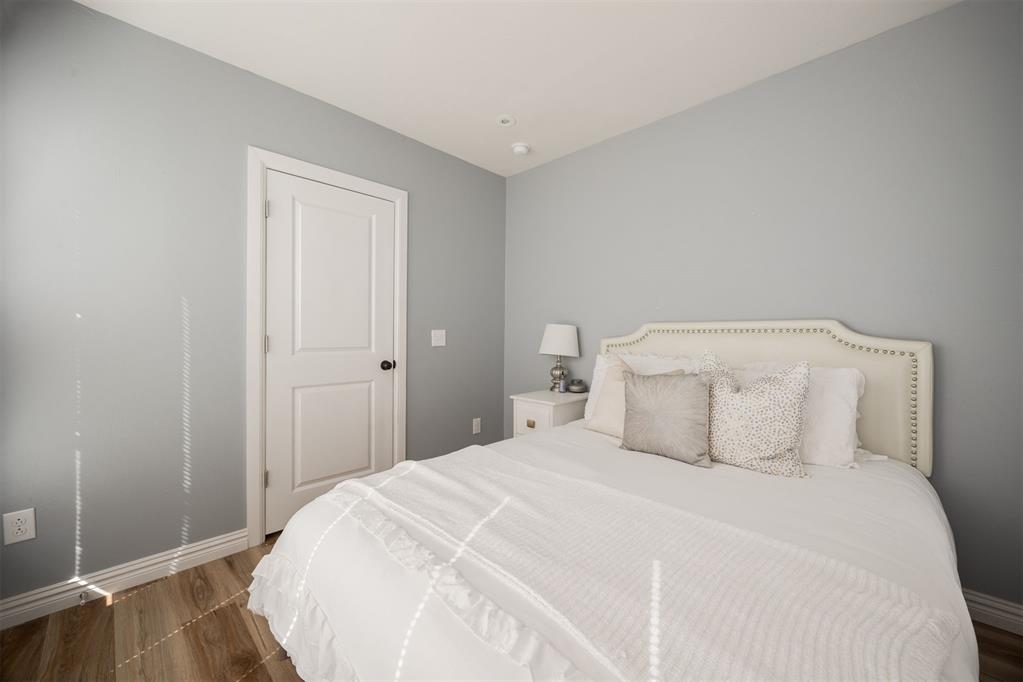 3924 NW Liberty Street