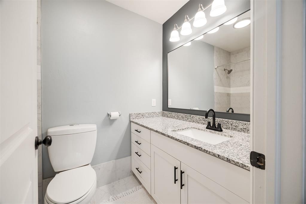 3924 NW Liberty Street