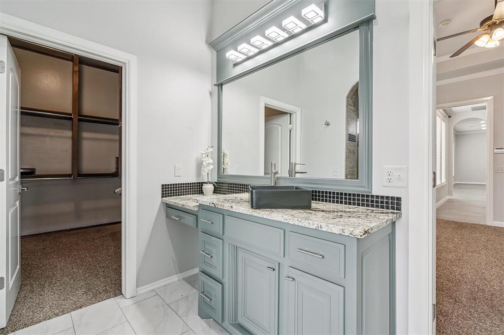 2600 Roxburgh Court