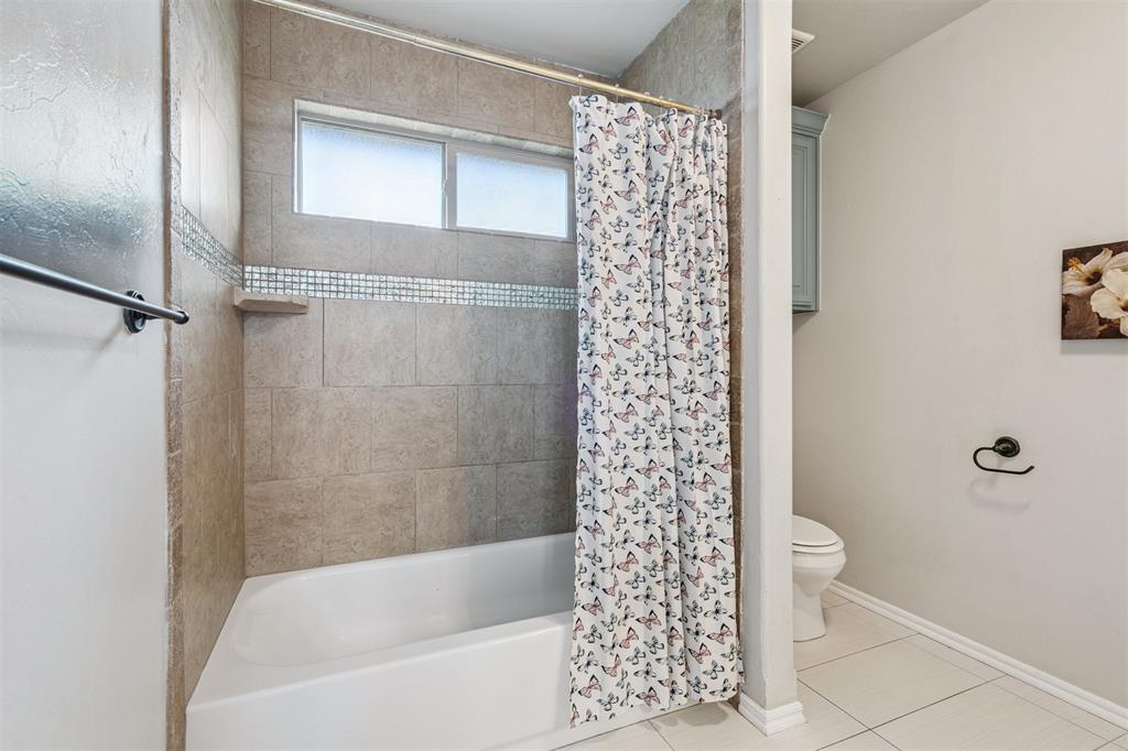 2600 Roxburgh Court