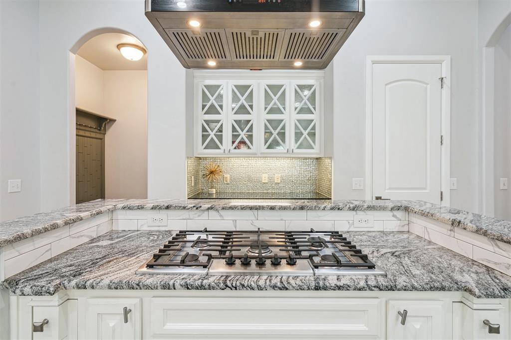 2600 Roxburgh Court