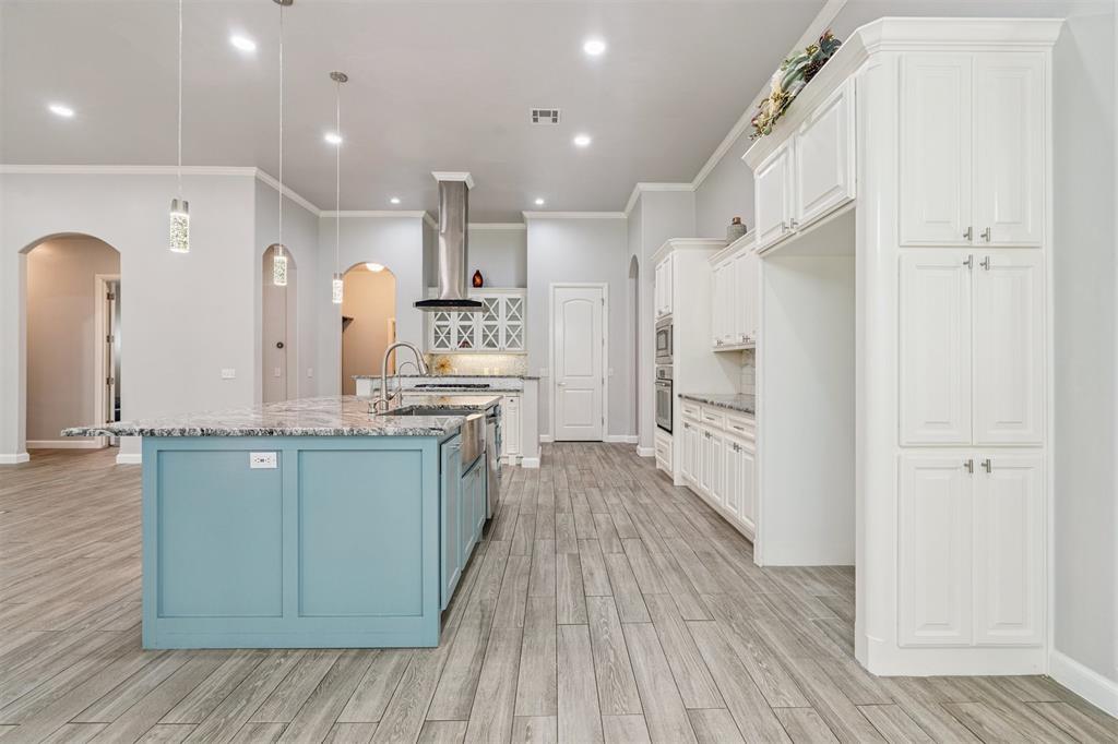 2600 Roxburgh Court