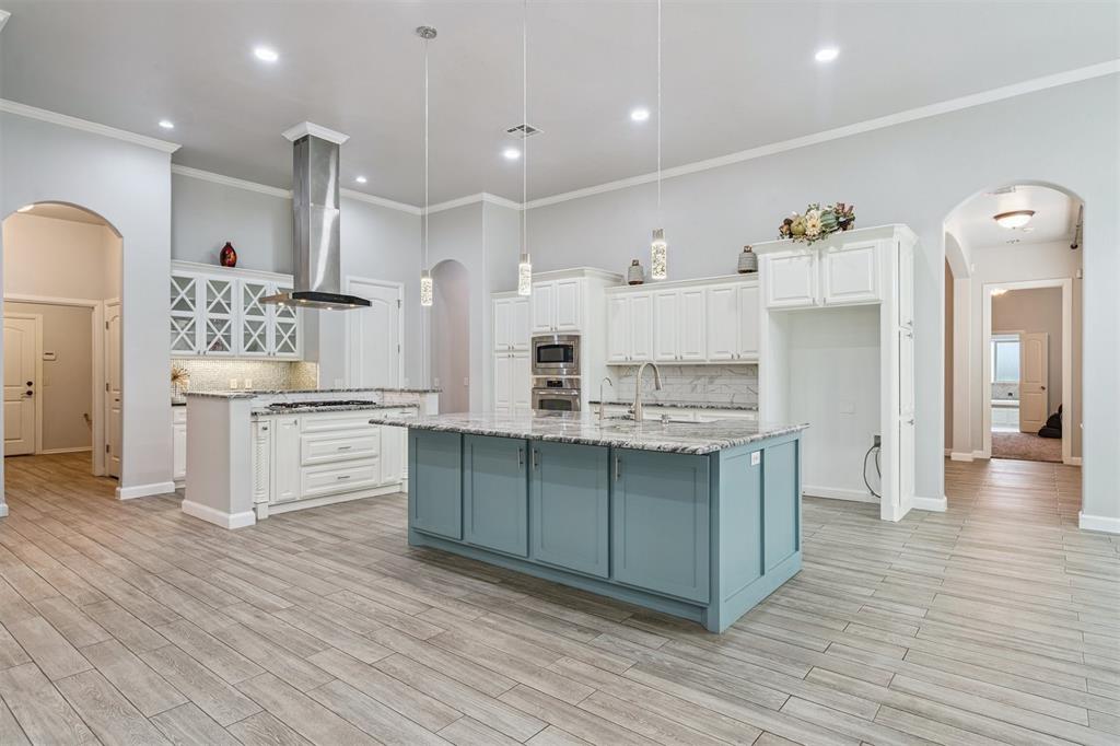 2600 Roxburgh Court