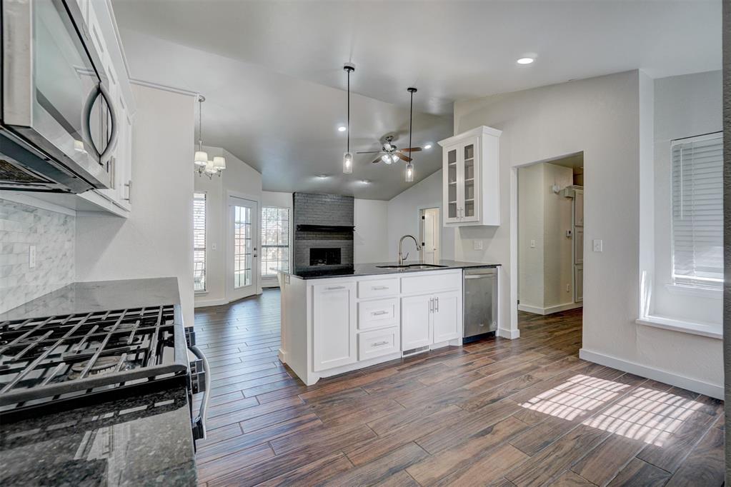 16304 Coronado Drive