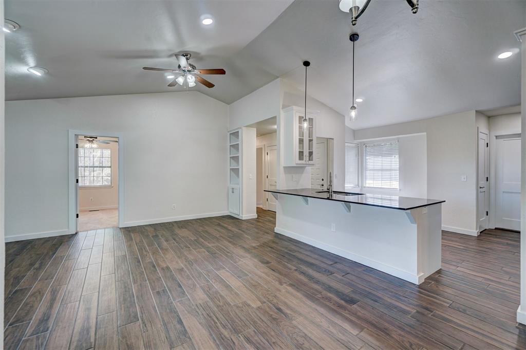 16304 Coronado Drive