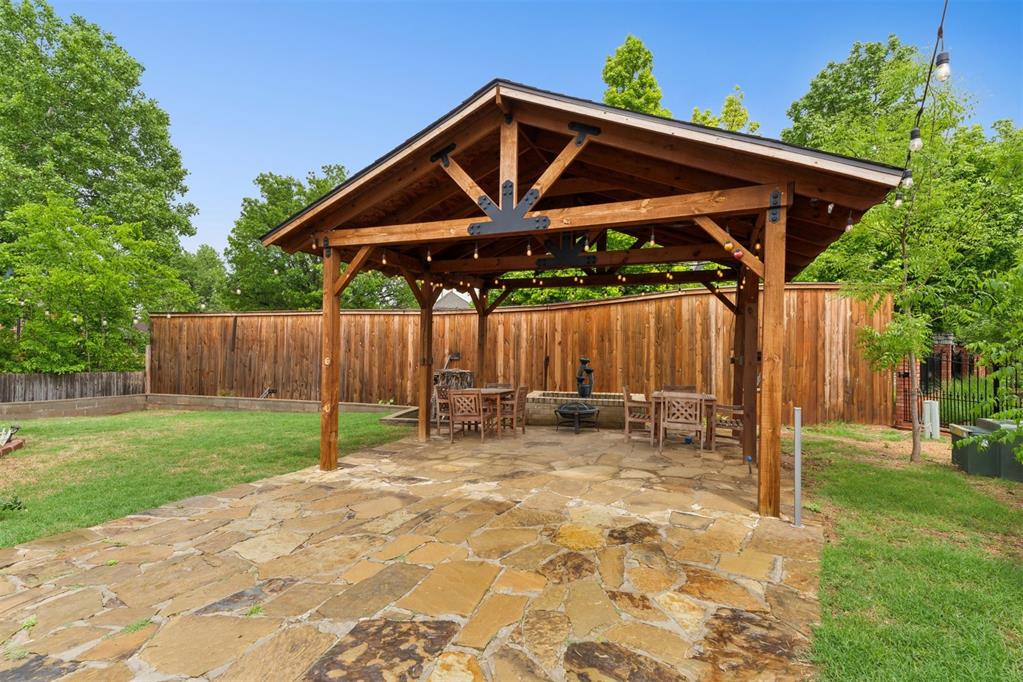 11208 Woodbridge Road