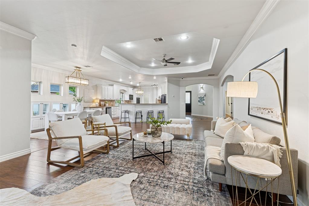 11208 Woodbridge Road