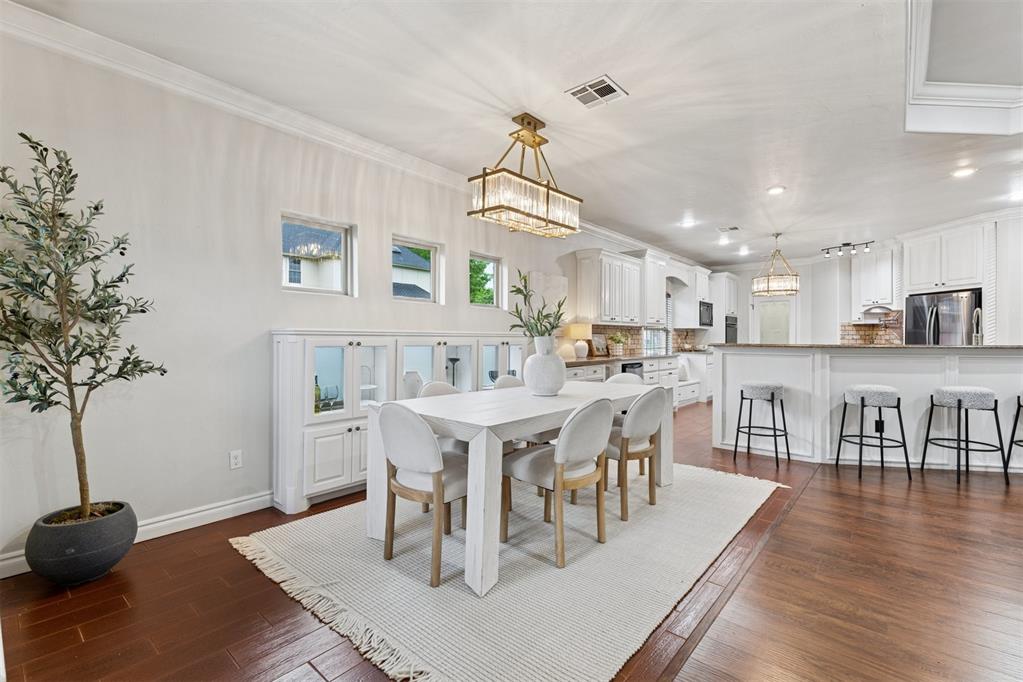 11208 Woodbridge Road