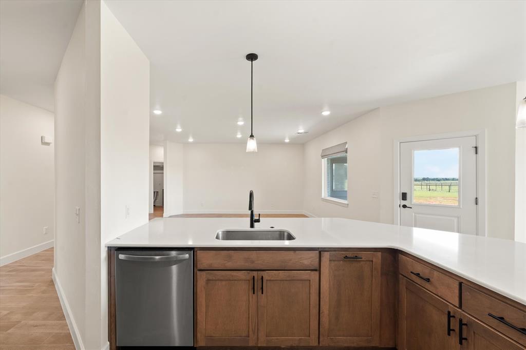 934 storm Drive