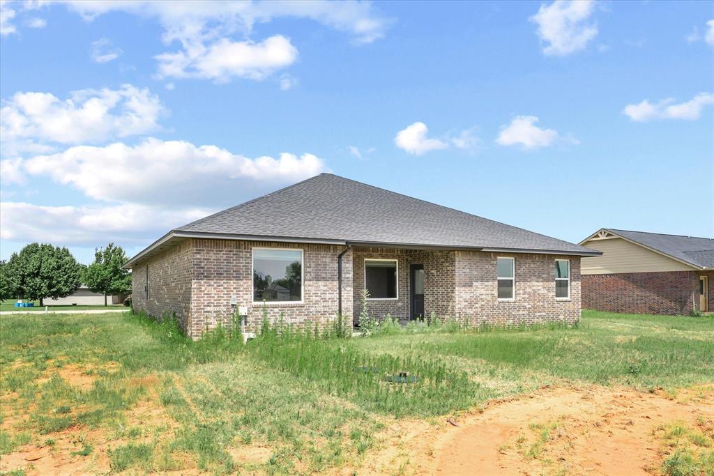 934 storm Drive