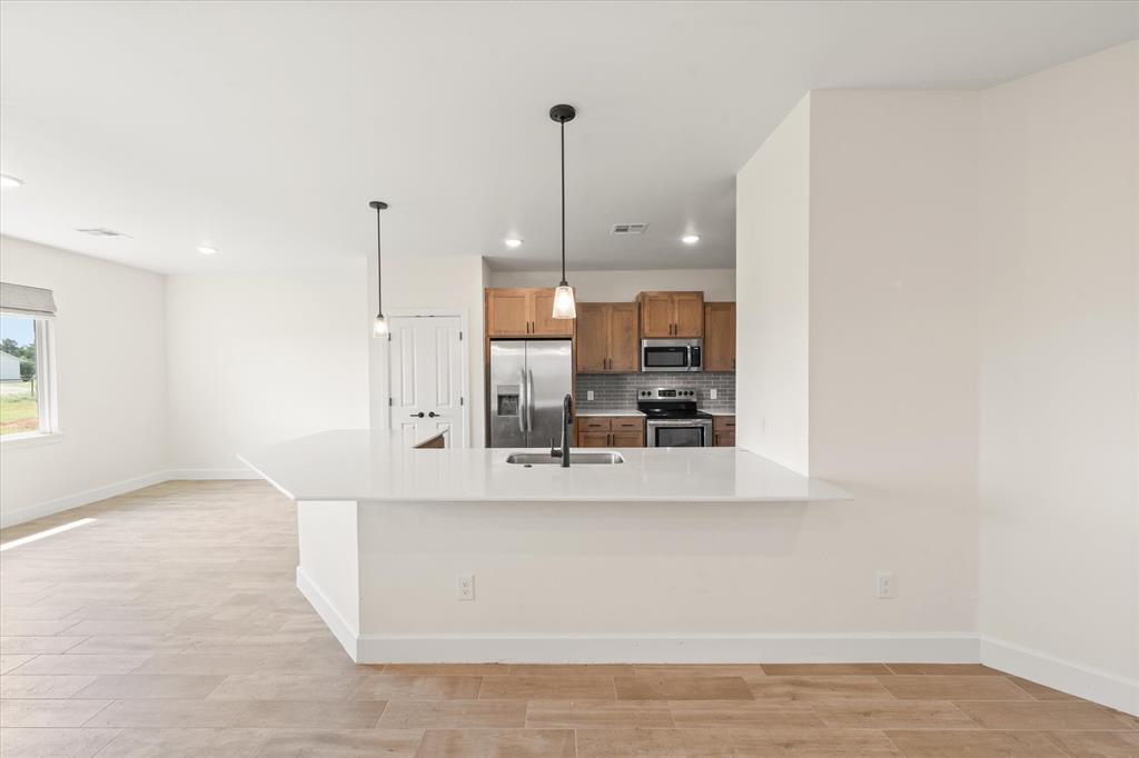 934 storm Drive
