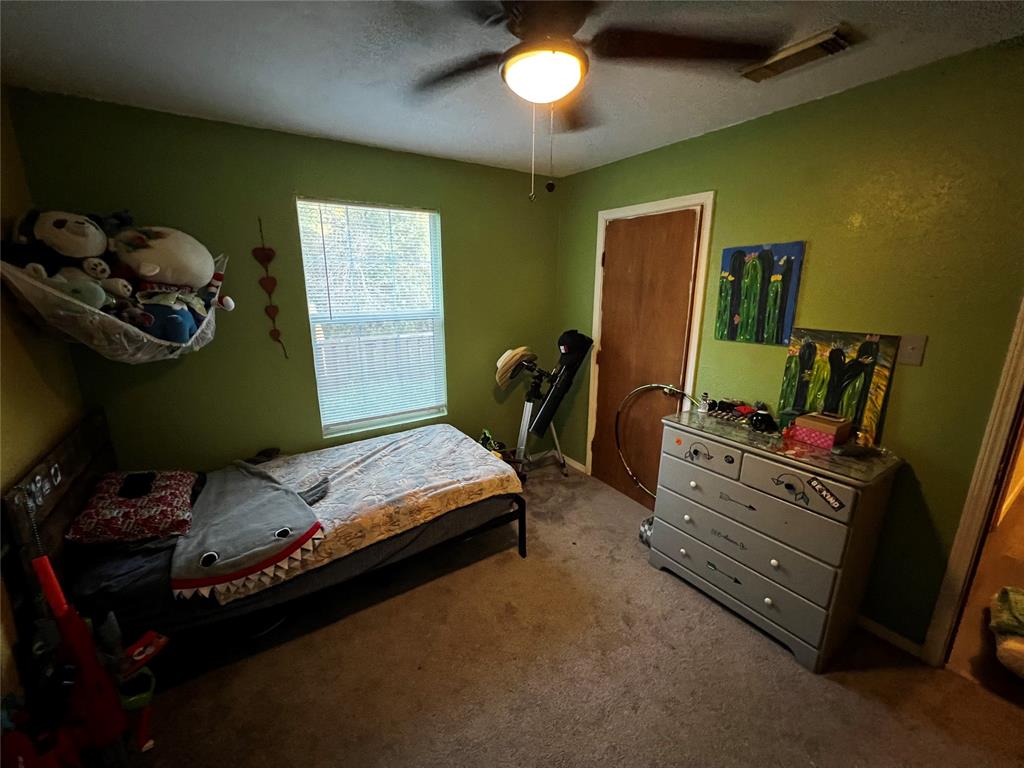 25 Antler Boulevard