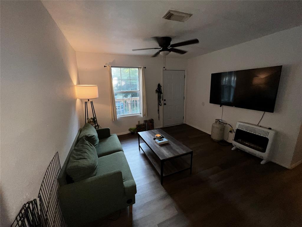 25 Antler Boulevard