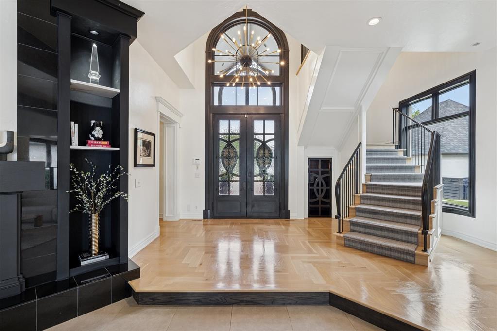 18909 Saddle River Drive