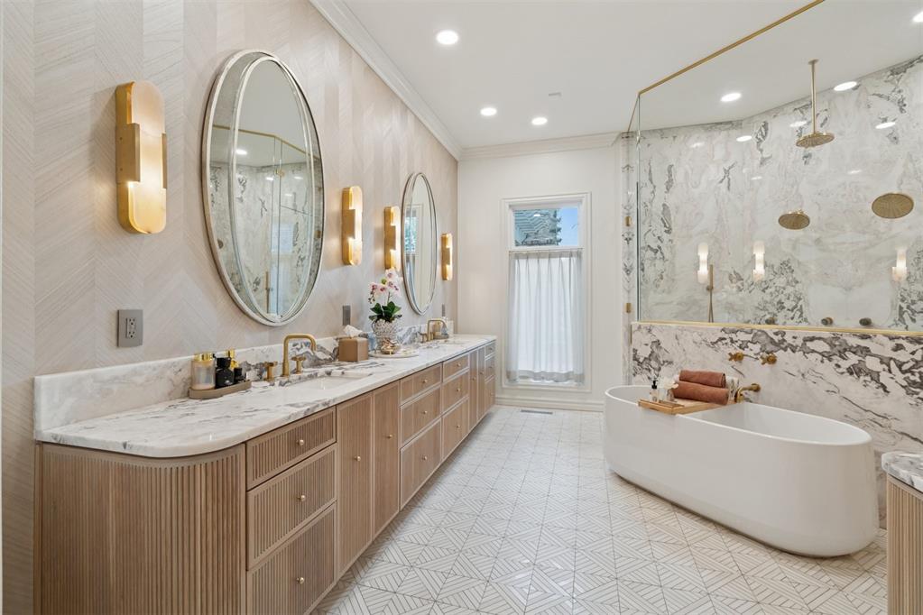 18909 Saddle River Drive