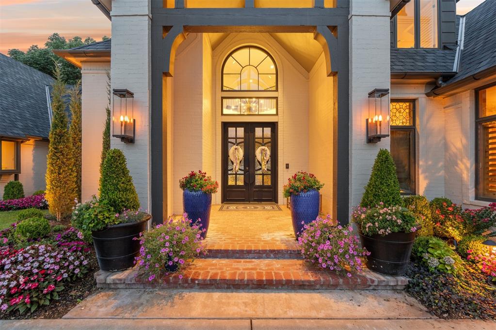 18909 Saddle River Drive