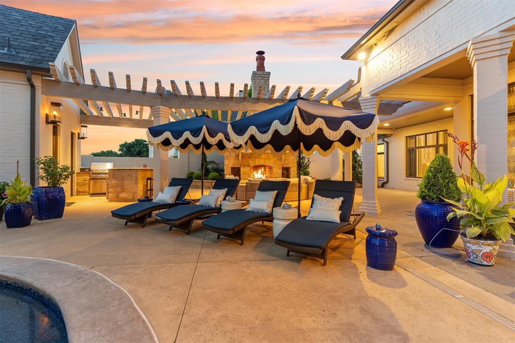 18909 Saddle River Drive