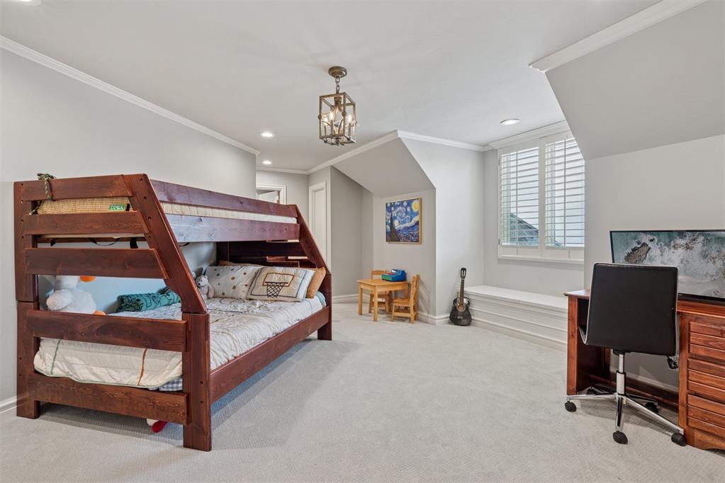 18909 Saddle River Drive