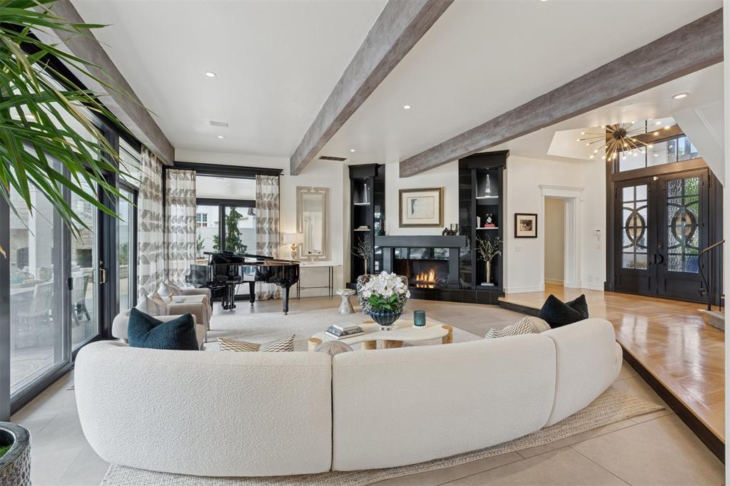 18909 Saddle River Drive