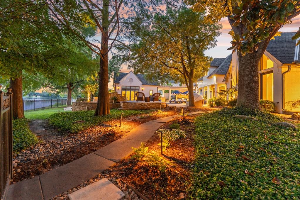 18909 Saddle River Drive