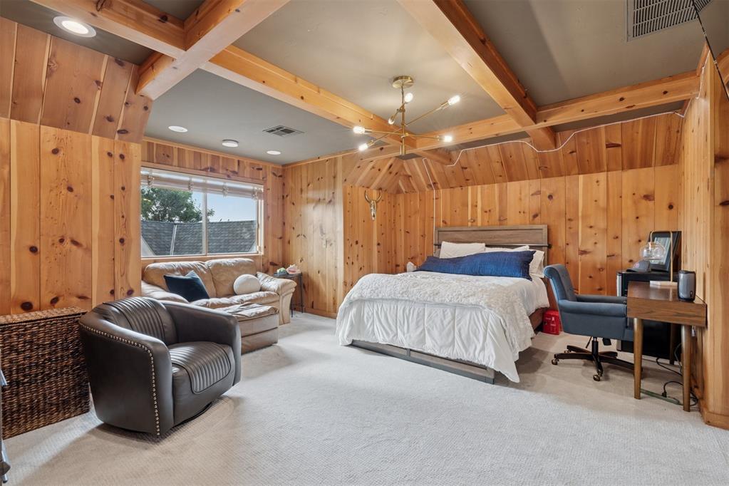 18909 Saddle River Drive