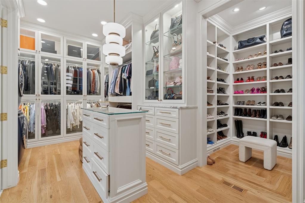 18909 Saddle River Drive