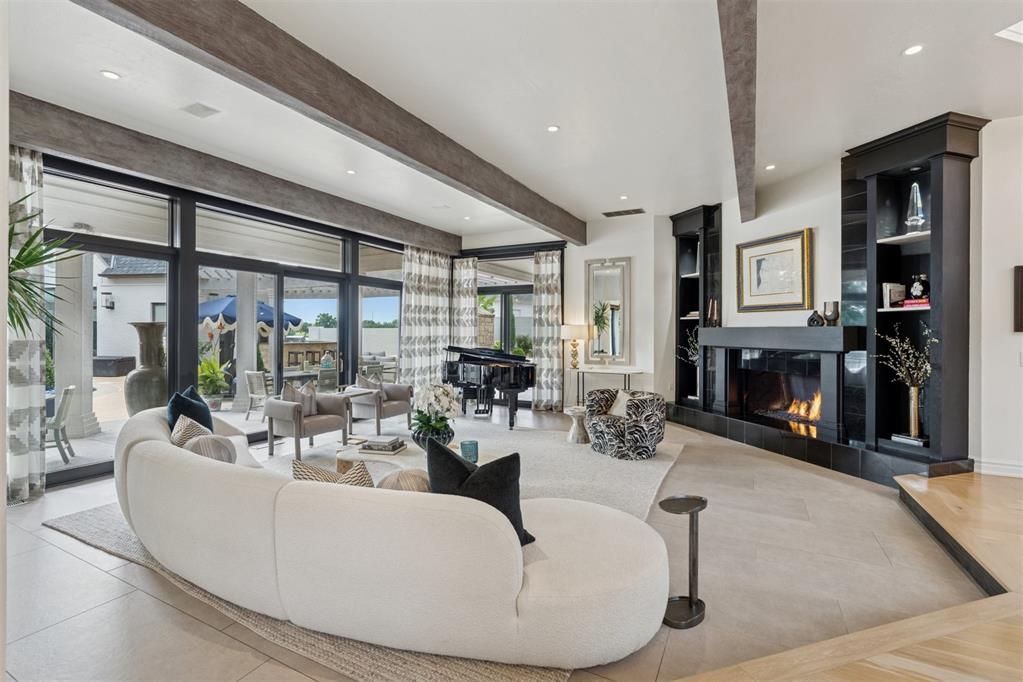 18909 Saddle River Drive