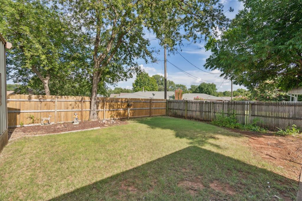 2427 NW 43rd Circle