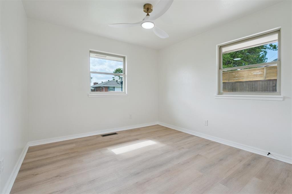 2427 NW 43rd Circle
