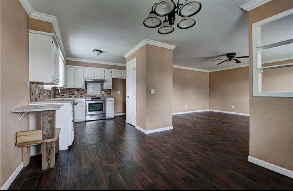 324 Hal Drive