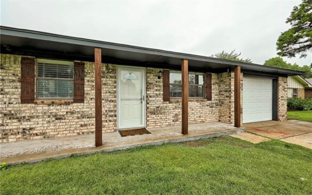 324 Hal Drive