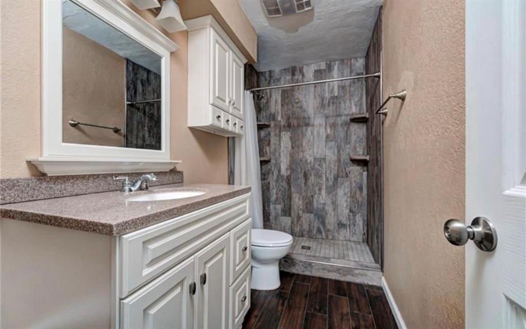 324 Hal Drive