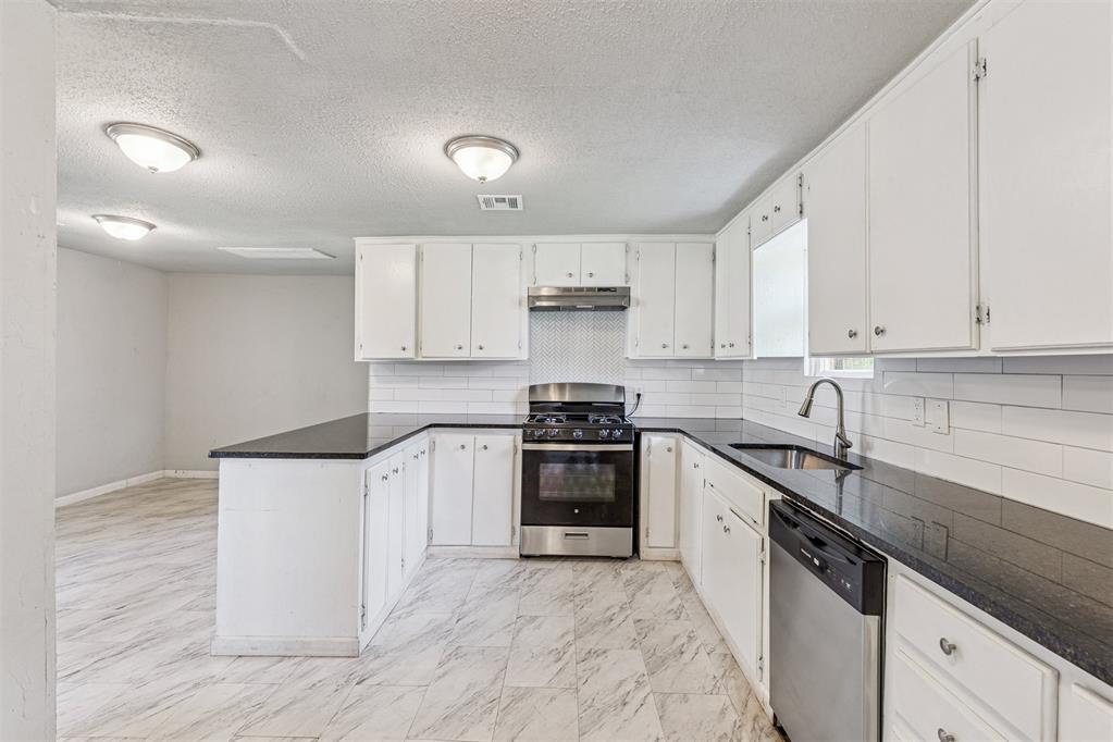 10116 Le Jean Drive