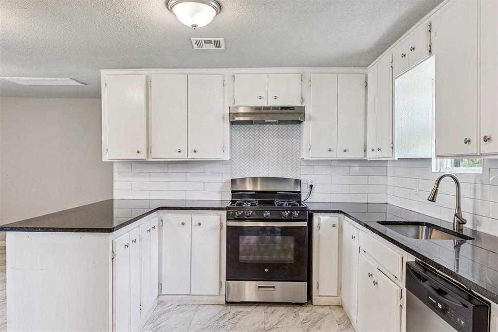 10116 Le Jean Drive