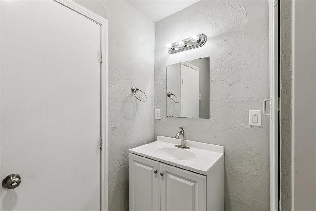 10116 Le Jean Drive
