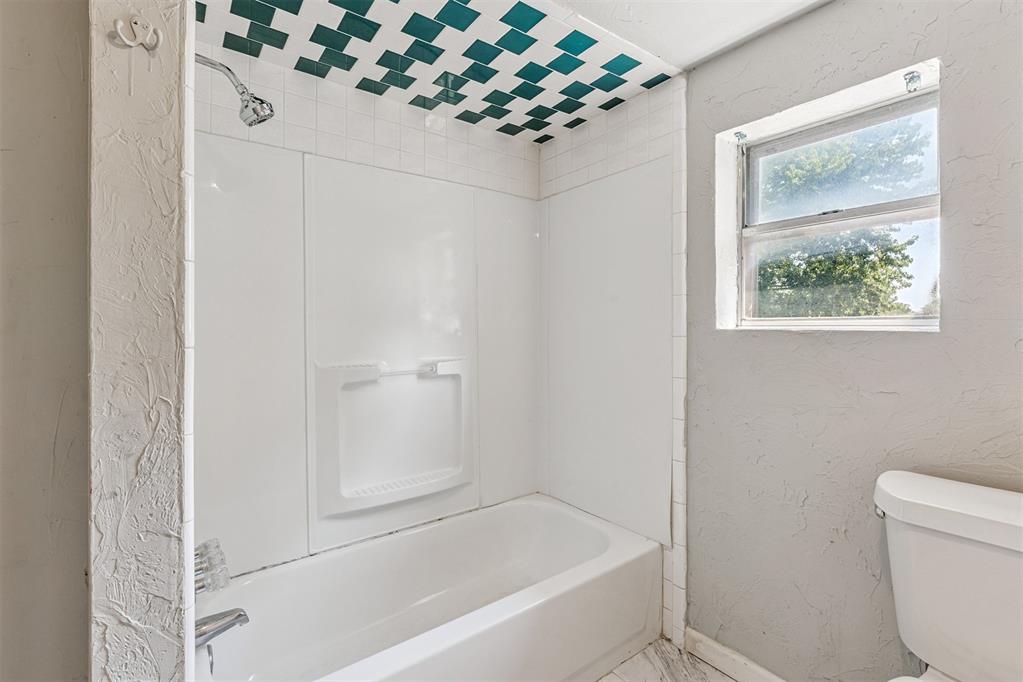 10116 Le Jean Drive