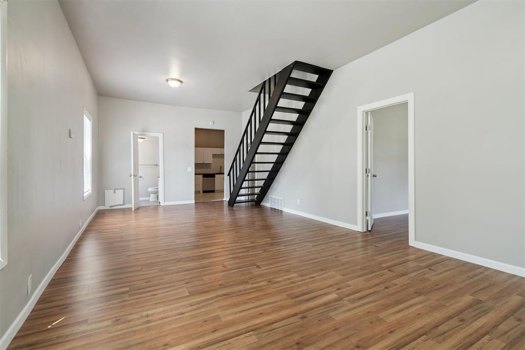 516 W Martin Street