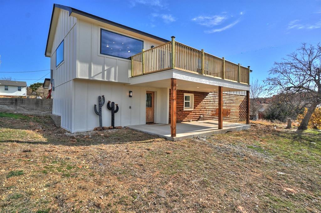58 E Lake Drive