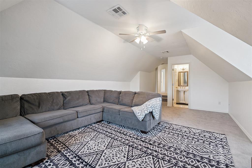 816 NW 145th Circle