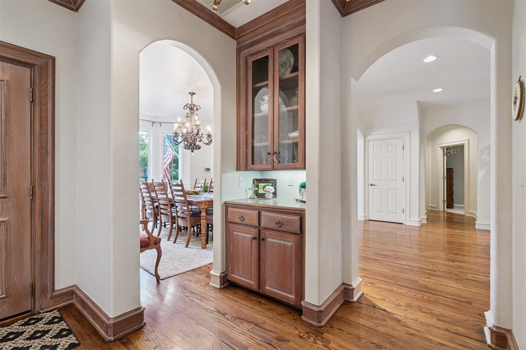 816 NW 145th Circle