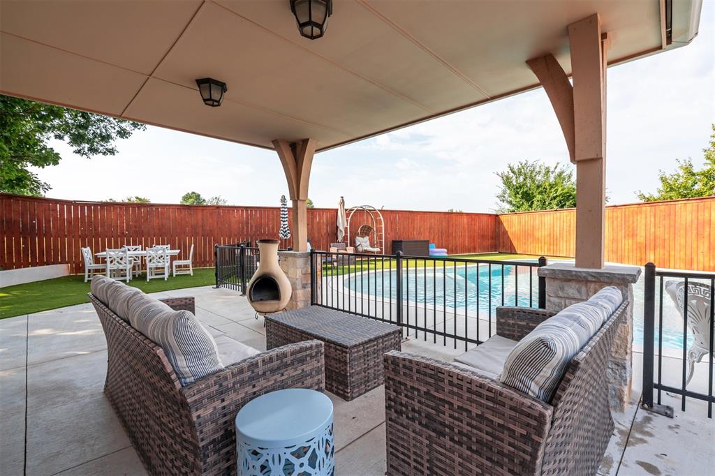 816 NW 145th Circle