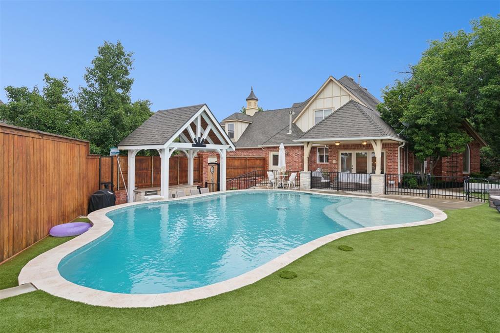 816 NW 145th Circle